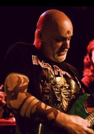 kevin, guitar, seattle guitarist, musician